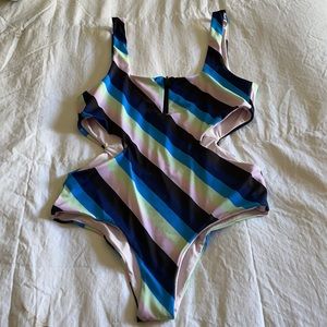 Tavik swim size L reversible
